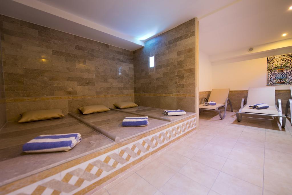 Alexain Hotel Restaurant & Wellness - Colmar Ouest Trois-Épis Eksteriør billede