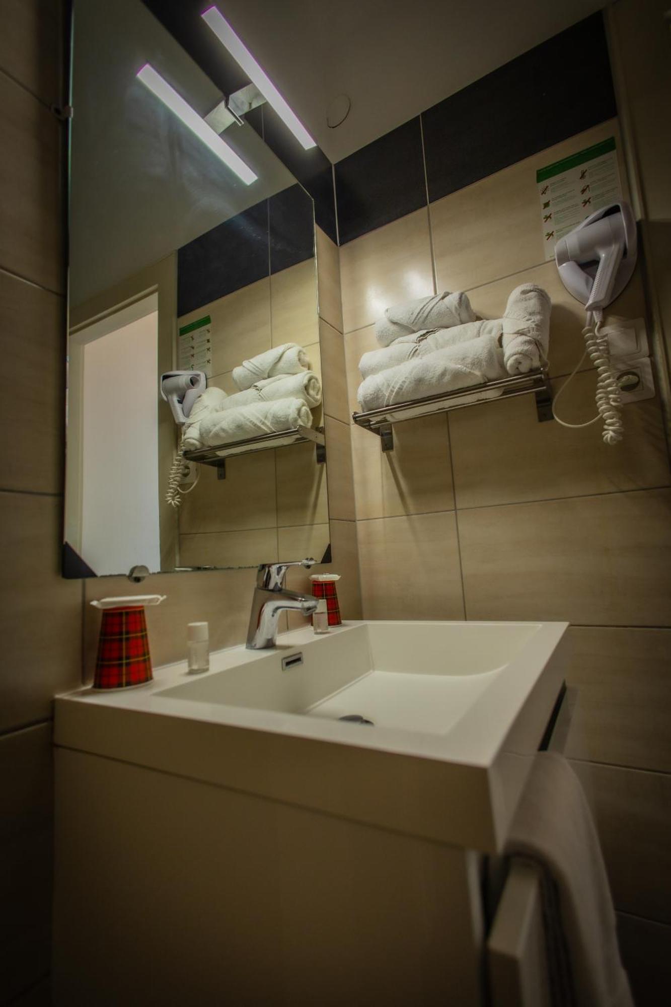 Alexain Hotel Restaurant & Wellness - Colmar Ouest Trois-Épis Eksteriør billede